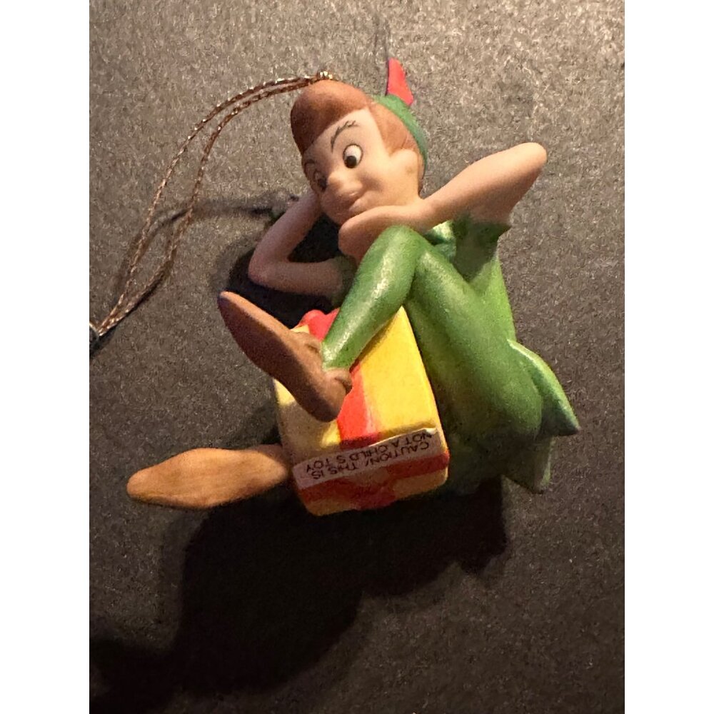 Disney Peter Pan with gift Hanging Ornament - Picture 2 of 7